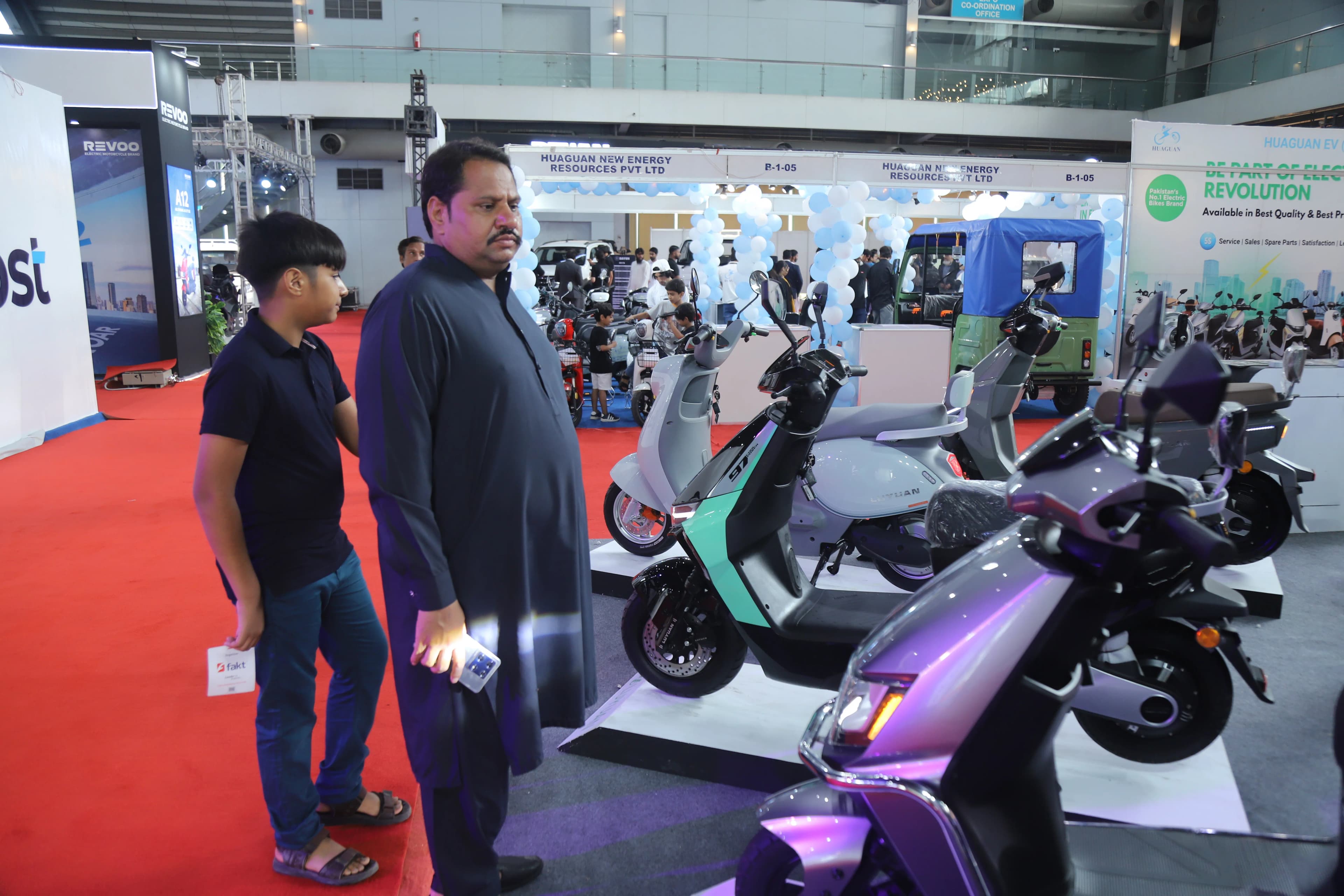 LUYUAN Pakistan Showcases Innovative E-Bikes at EVS World Lahore 2025